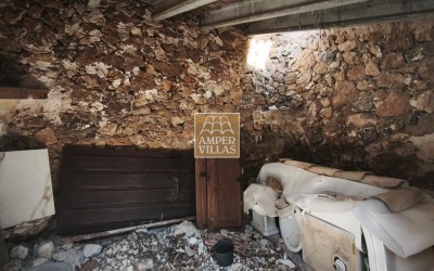 Casa de pueblo en Altea la Vella, en 2 plantas con varias terrazas.